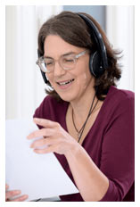 bianca-walther_portrait-mit-mikro bianca-walther_portrait-mit-mikro